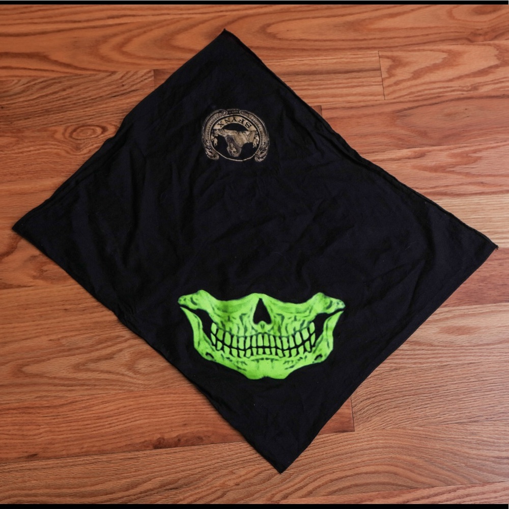 SFYNX Glow In The Dark Bandana